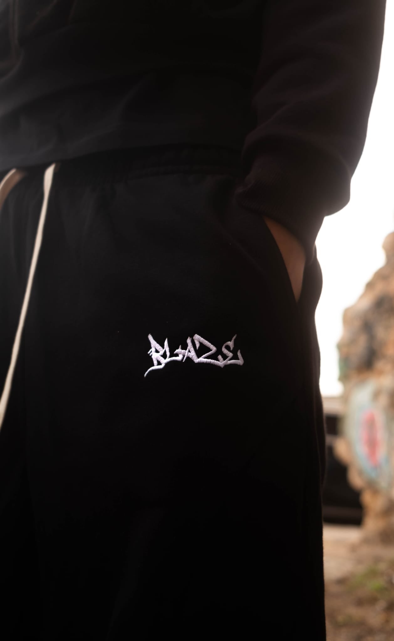 BLAZE JOGGERS - BLACK