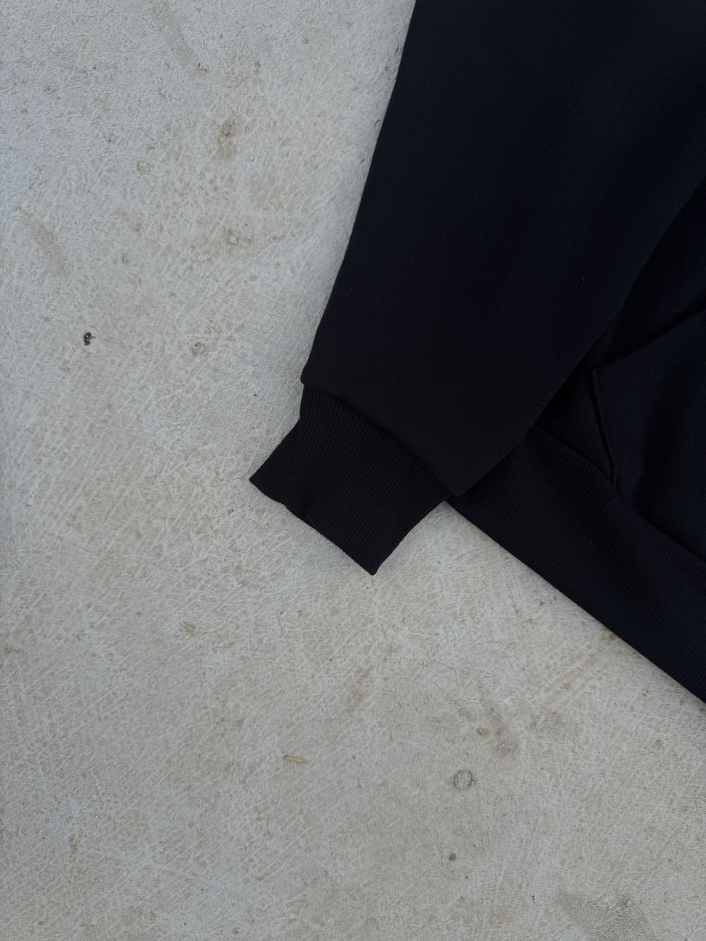 BLAZE HOODIE  - BLACK